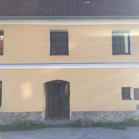 Bed and Breakfast U Zivlu Brlohy Zewnętrze zdjęcie